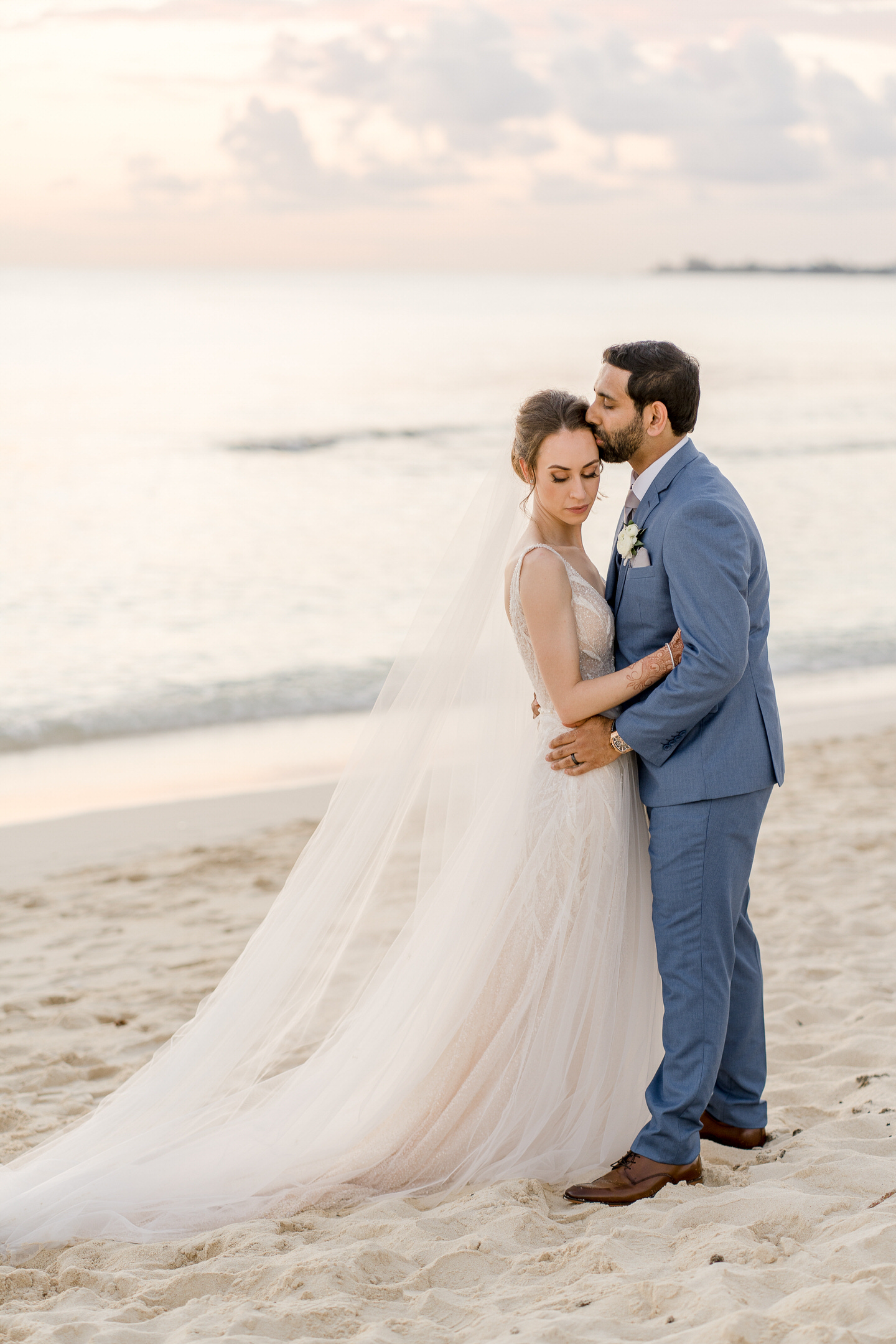 cayman wedding couple
